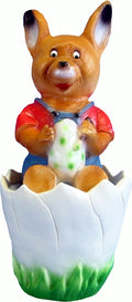 Osterhase im Ei