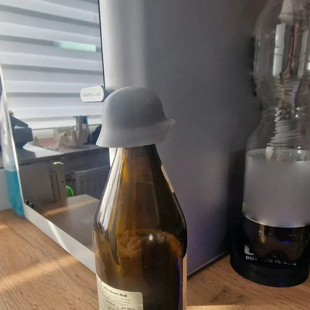 Helm Flaschenverschluss aus 3D-Druck – Witziger Militärhelm-Flaschendeckel für Bier, Wein & Whiskey