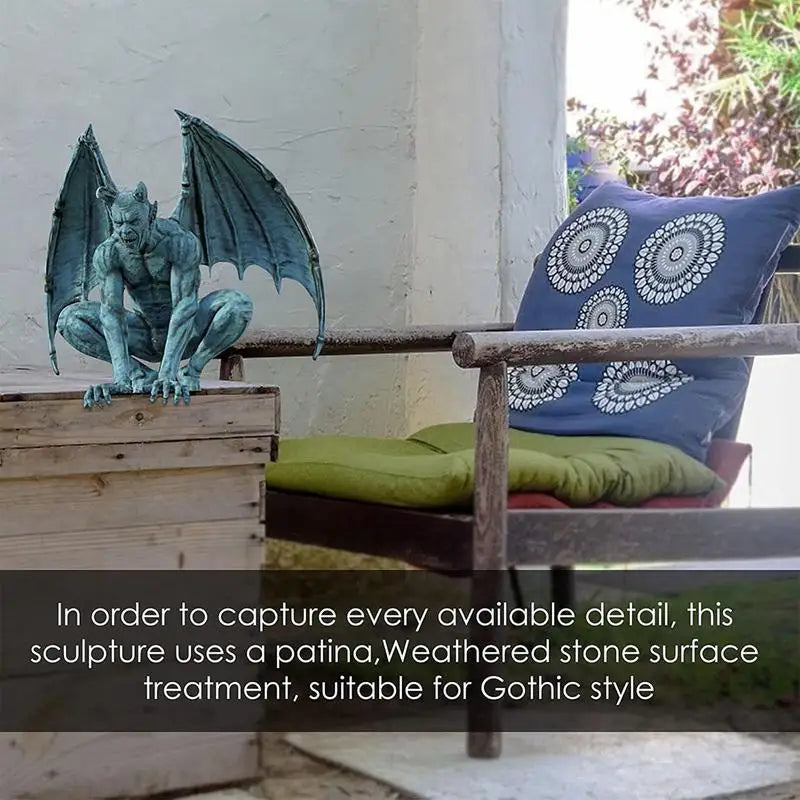 Gargoyle-Statue mit Flügeln – Gotische Gartenskulptur aus Harz
