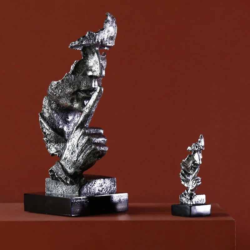 Nordische „Stille ist Gold“ Skulptur – Abstrakte Harz-Figur für modernes Wohnen & Büro