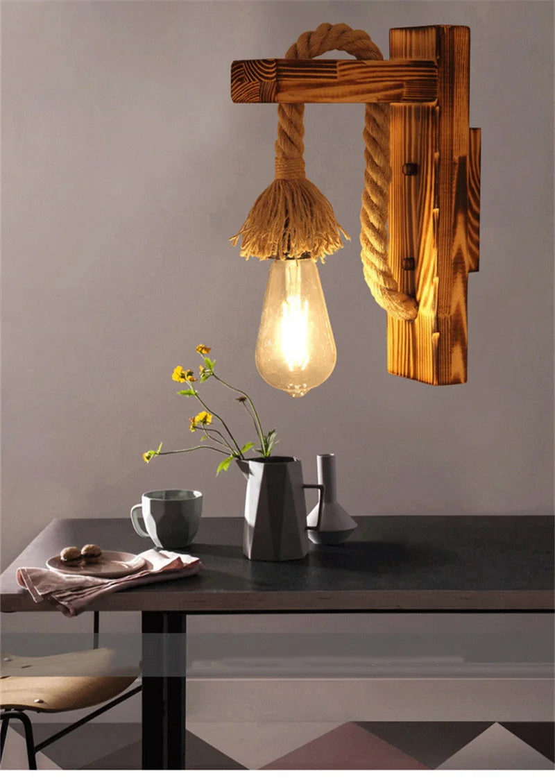 Retro Wandlampe aus Holz & Hanfseil – E27 Edison-Fassung