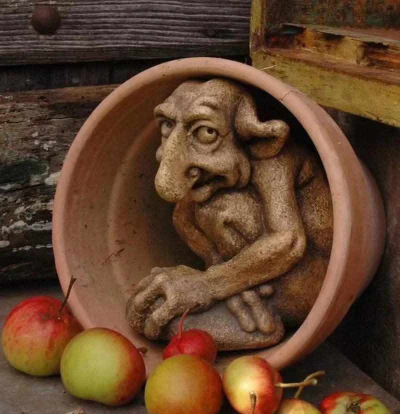 Gargoyle Statue Gusstein Troll