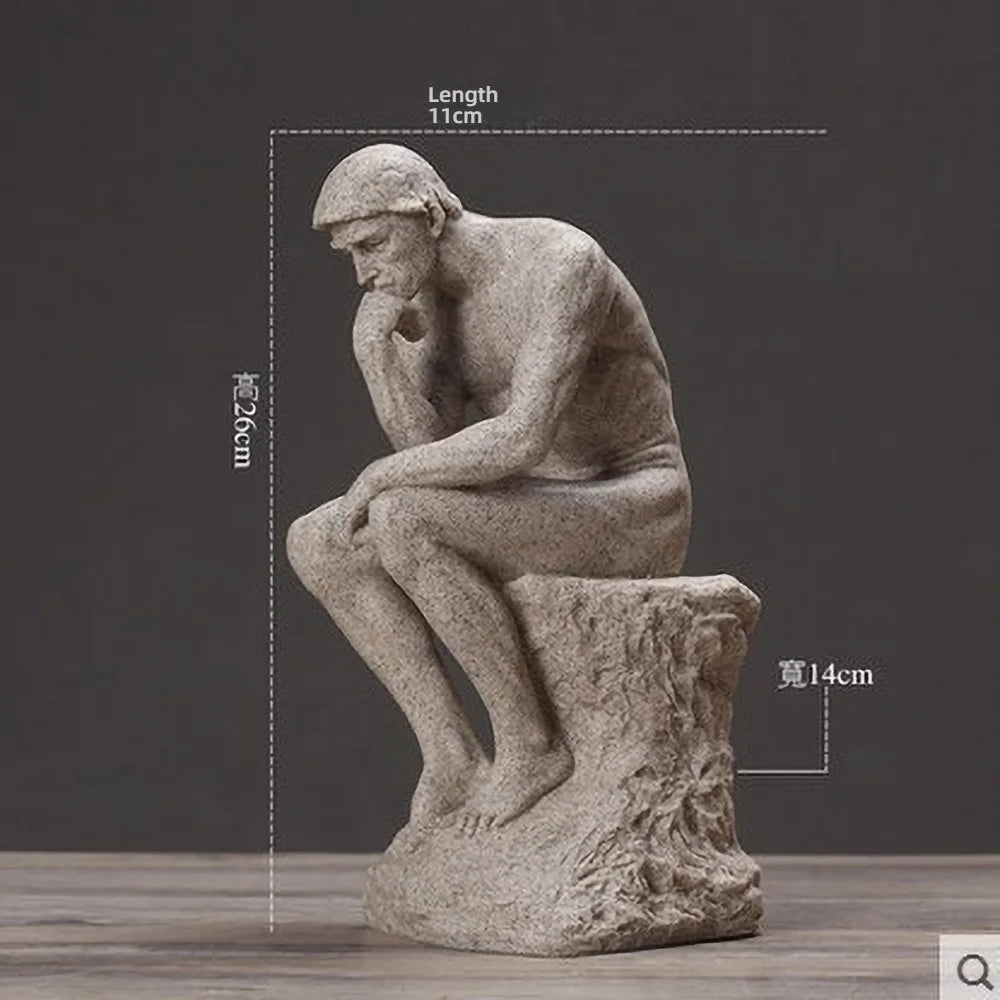 Nordische Denker-Skulptur – Resin in Sandstein-Optik