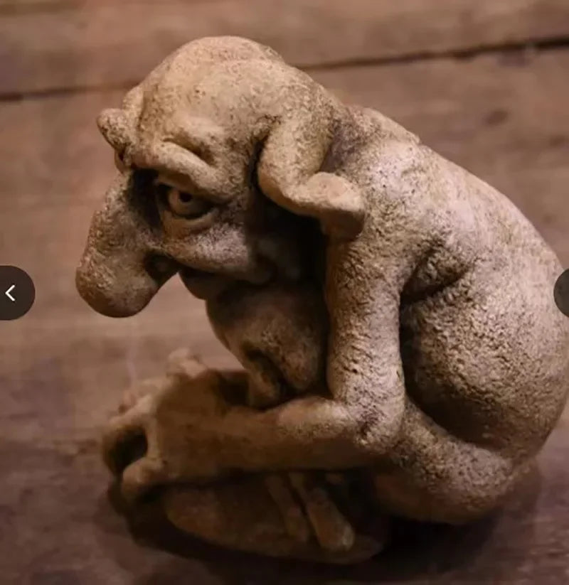 Gargoyle Statue Gusstein Troll