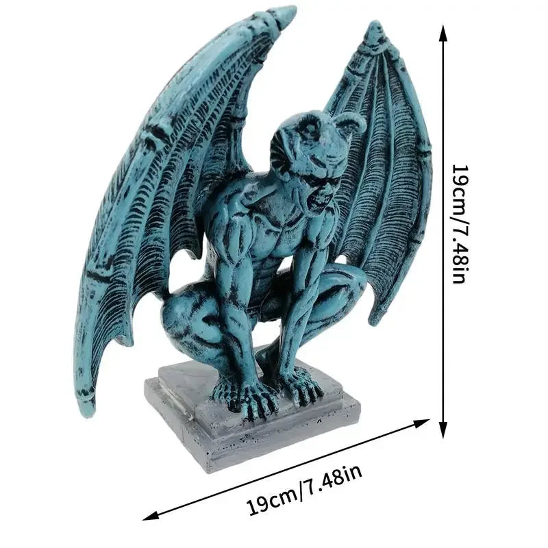 Gargoyle-Statue mit Flügeln – Gotische Gartenskulptur aus Harz