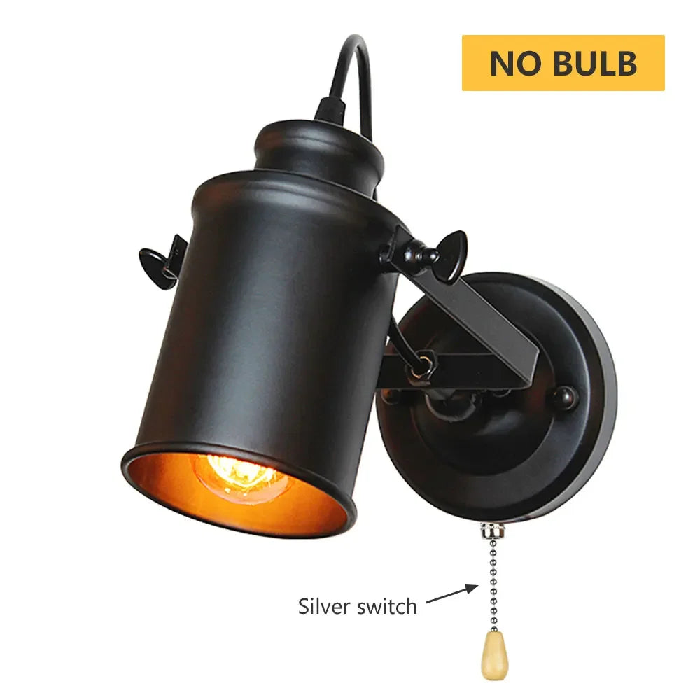 Vintage Wandleuchte im Industriestil – Retro Wandlampe aus Eisen