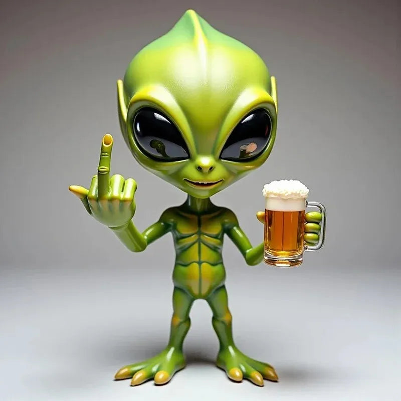 Alien Bier-Skulptur aus Harz – Witzige Gartenfigur mit lustigem Ausdruck, wetterfest für Innen & Außen