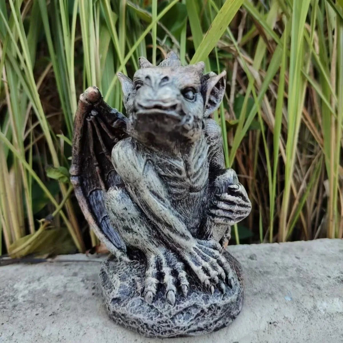 Gotische Wächterstatue – Geist-Skulptur aus Kunstharz für Zuhause, Garten & Halloween