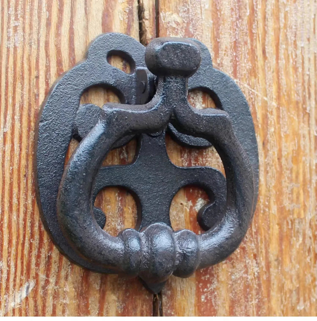 Dekorativer Türklopfer aus Gusseisen – Vintage-Stil, Schwarz, 12,5 × 11,5 cm