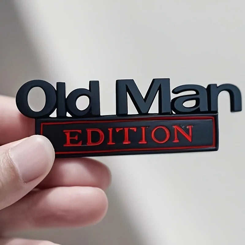 3D Auto-Emblem Aufkleber „Old Man Edition“ – Witziger KFZ-Sticker