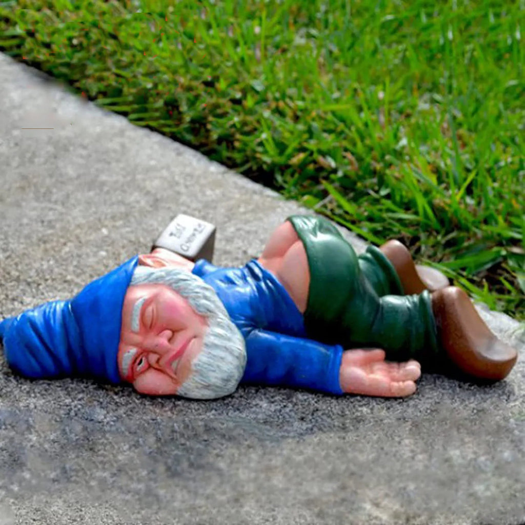Betrunkener Zwerg aus Resin – Witzige Gartenfigur & Miniatur-Deko für Haus, Büro & Garten